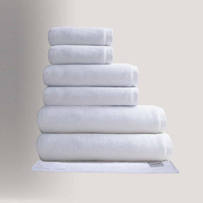 Toalhas de algodão e bambu brancas – luxuosas, ultra macias e ecológicas para banho da Momo Cotton"