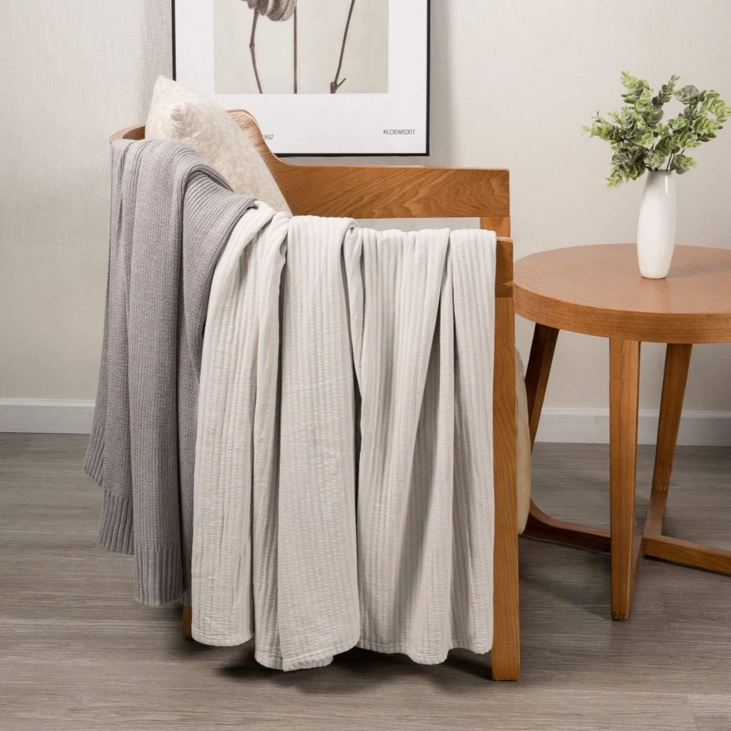 Bamboo blanket on chair – soft, breathable and sustainable