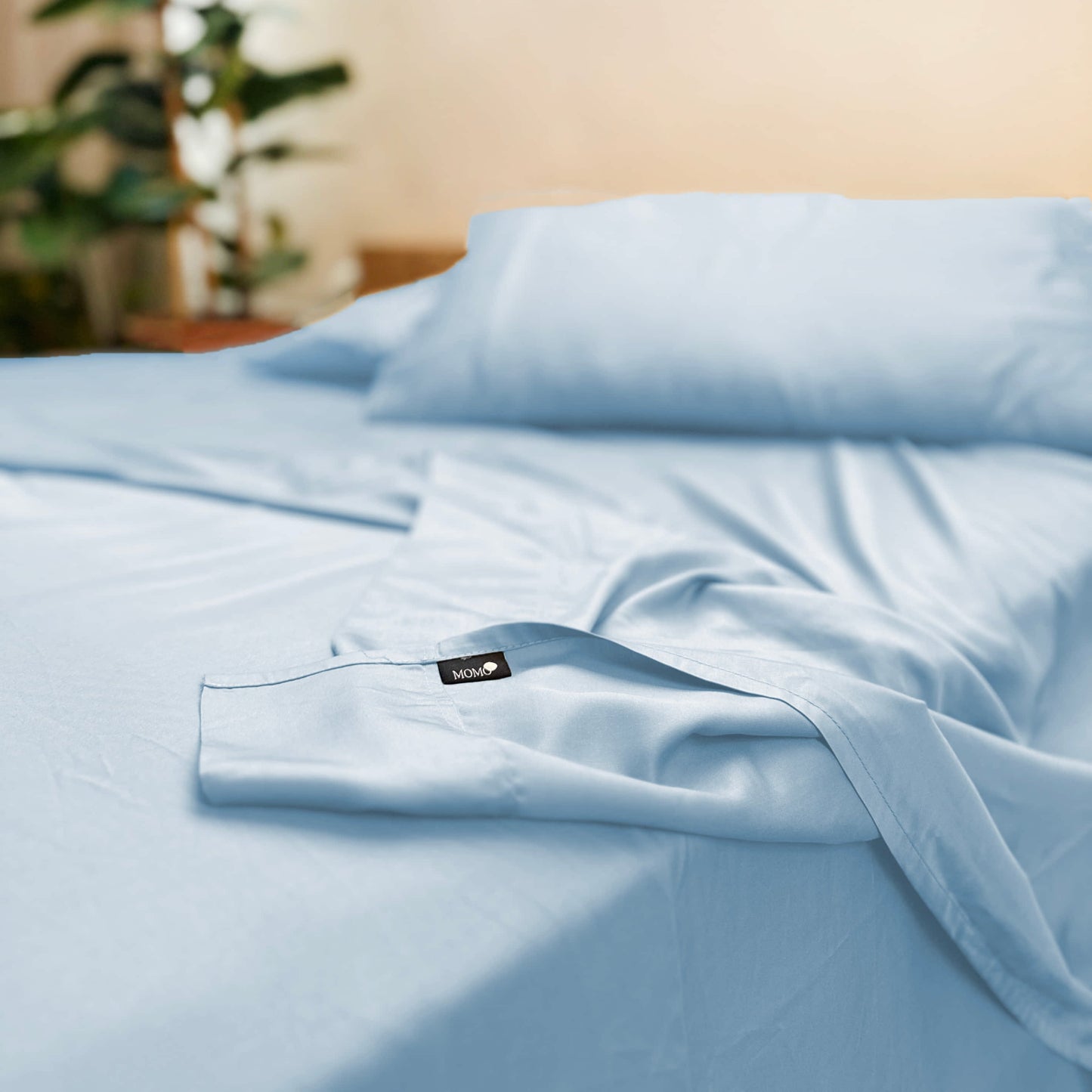Blue bamboo flat sheet – soft, breathable and sustainable bedding