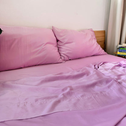 Full bed with lilac bamboo flat sheet set – sheets and pillowcases, soft, breathable and sustainable