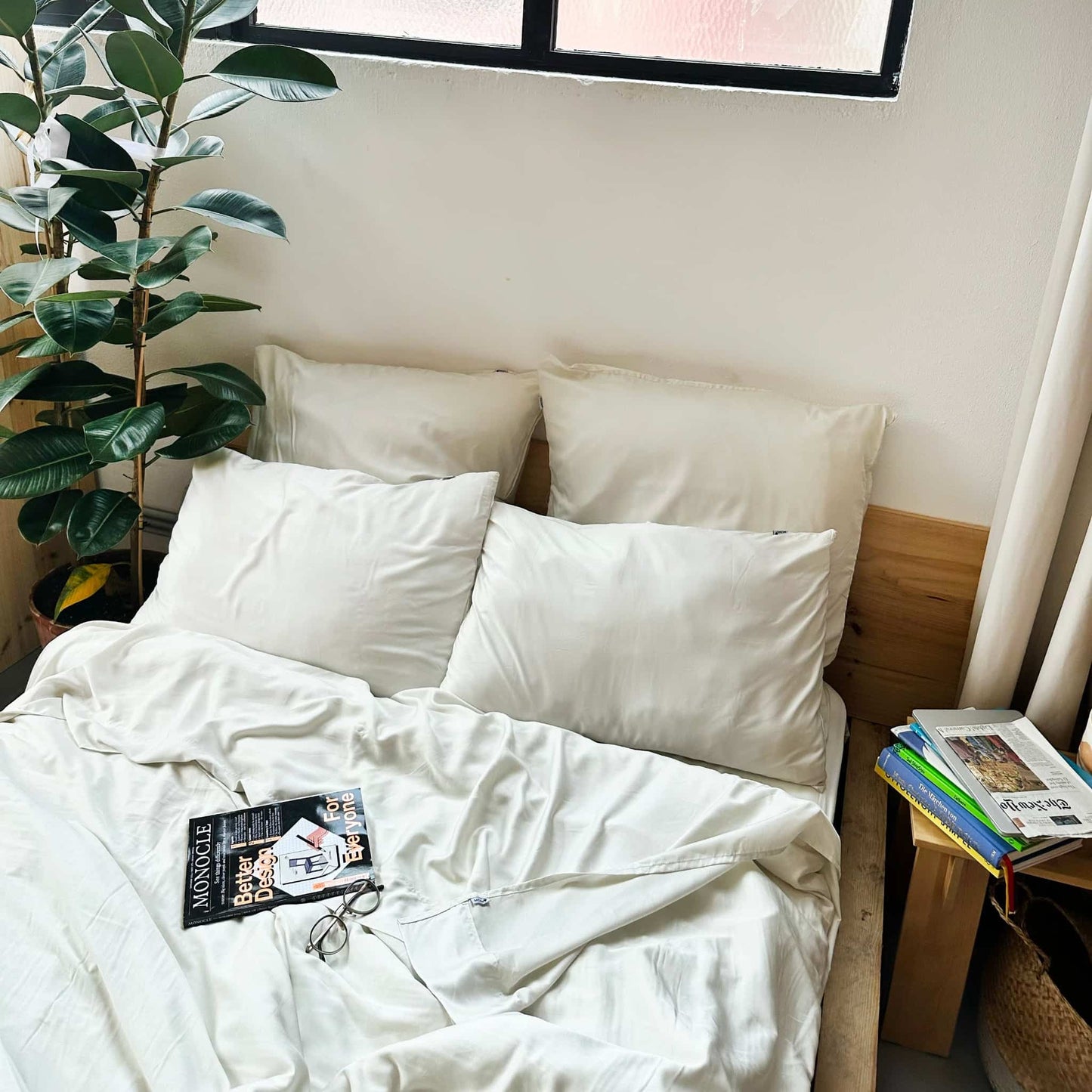 Complete beige bamboo towel set – bath, hands, face and mat, soft, absorbent and sustainable