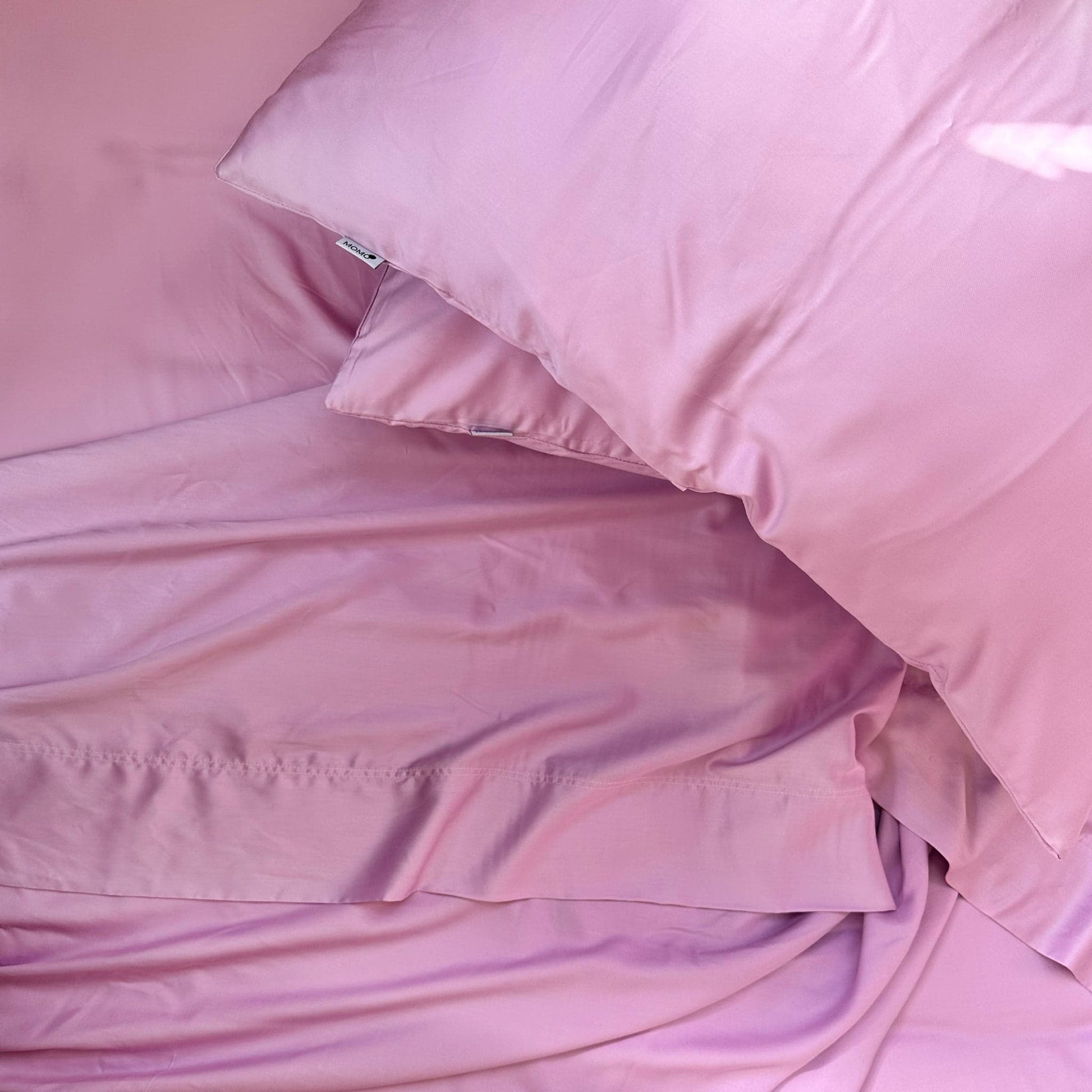 Lilac bamboo flat sheet set – sheets and pillowcases, soft, breathable and sustainable bedding